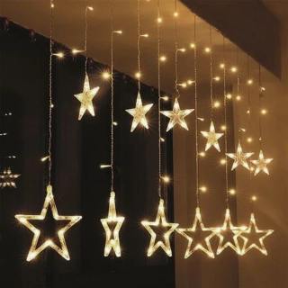 Vánoční závěs LED 77 hvězdy na baterie, USB 